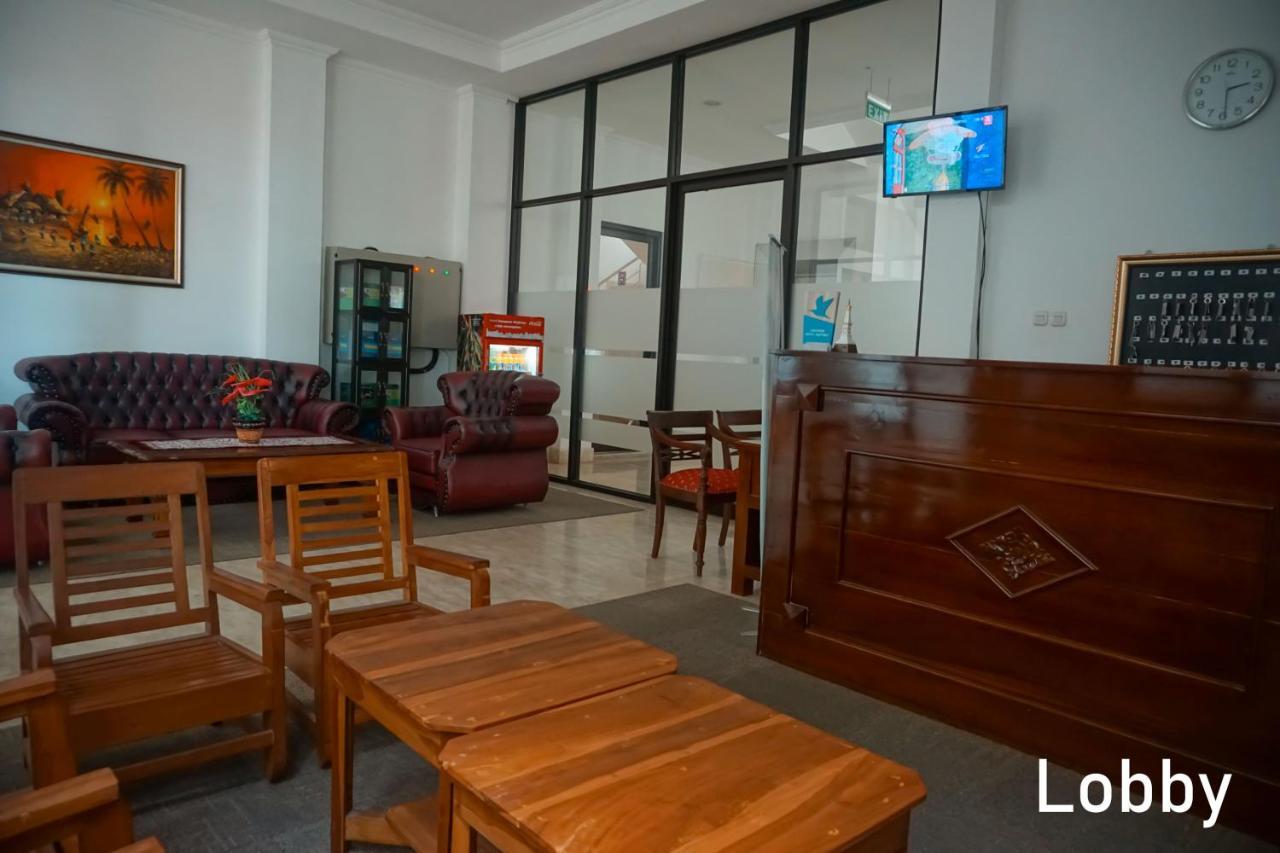 Al Ashri Inn By Urban Yogyakarta Bagian luar foto